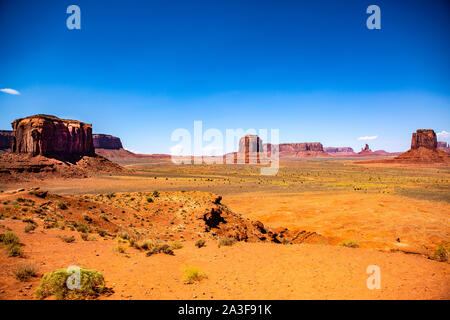 Felsformationen in der Wüste des Monument Valley in Utah / USA Stock Photo