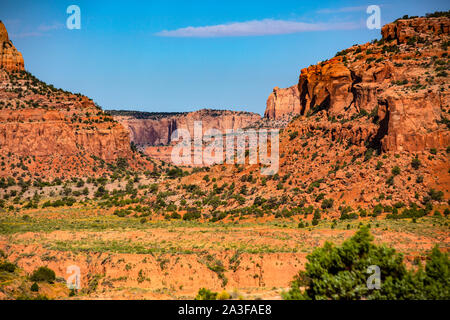 Felsformationen in der Wüste des Monument Valley in Utah / USA Stock Photo