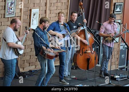 Love Canon bluegrass band performing at the Wide Open Bluegrass Festival in Raleigh, North Carolina Stock Photo