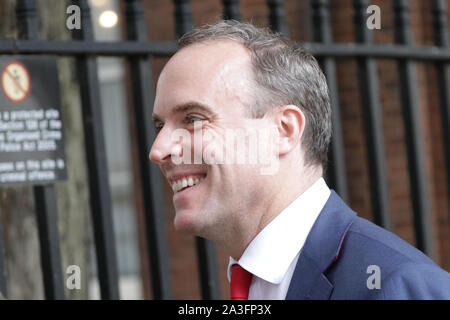 Downing Street, Westminster London, UK. 08th Oct, 2019. Dominic Raab, Foreign Secretary. Ministers attend the weekly government Cabinet Meeting in Downing Street this morning. Credit: Imageplotter/Alamy Live News Stock Photo