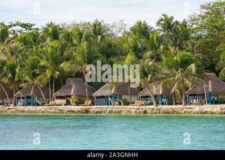 Philippines, Palawan, Roxas, Green Island Bay, sea front rooms of Modessa Island Resort Stock Photo