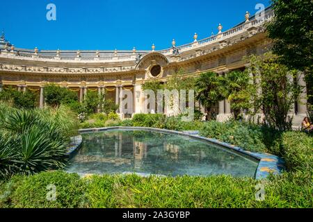 France, Paris, area listed as World Heritage by UNESCO, museum of Fine Arts of the City of Paris in the Petit Palais, the inner garden Stock Photo