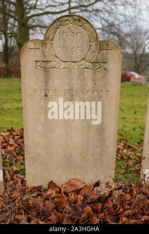 The 1939-1945 Bath Air Raid Grave of Joyce Prescott at Haycombe Cemetery, Bath, England Stock Photo