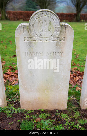 The 1939-1945 Bath Air Raid Grave of Harry Ashby at Haycombe Cemetery, Bath, England Stock Photo