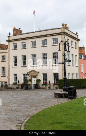 No 1 Cathedral Green a Georgian Grade II Listed townhouse in Wells Somerset, England, UK Stock Photo