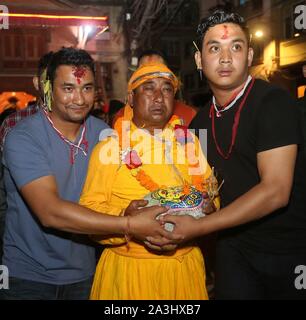 Kathmandu, Nepal. 08th Oct, 2019. Nepalese people participate in Khadga Jatra(Sword Procession) on Dashami, the tenth day of Dashain, a biggest Hindu festival in Kathmandu, Nepal. (Photo by Archana Shrestha/Pacific Press) Credit: Pacific Press Agency/Alamy Live News Stock Photo