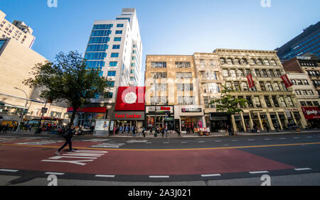 Real estate along the 14th Street corridor on the border of Greenwich Village and Chelsea in New York on Saturday, October 5, 2019 ( © Richard B. Levine) Stock Photo