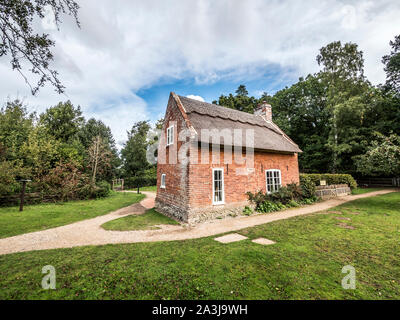 The charming Victorian era Marshmans Toad Hole Cottage near Ludham on the Norfolk Broads Stock Photo