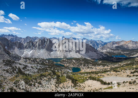 Kearsarge Pass (11,760ft) in the Sierra Nevada of California. Overlooking Kings canyon NP and the Kearsarge lakes with bullfrog lake in background Stock Photo