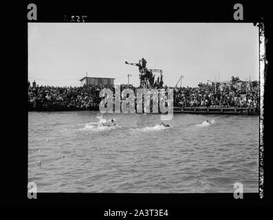 Tel Aviv. Jetty celebration, May 19, '37. Opening ceremony of ...