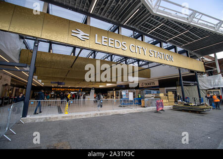 Leeds UK, 9th October 2019: Photo of construction work being done on the Leeds City Train Station located in the Leeds City Centre in West Yorkshire i Stock Photo