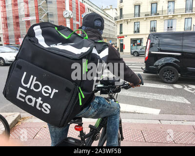 Uber Eats meal deliverer, Lyon, France Stock Photo