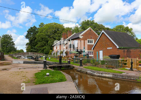 Tyrley Wharf and locks, on the Staffordshire and Shropshire border, Tyrley, Shropshire Union Canal, England, UK Stock Photo