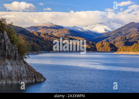 landscape with dam lake Vidraru in Romania Stock Photo