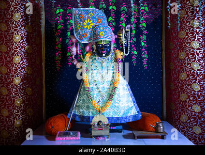 Religious idol statue in Giriraj dharan mandir, Rajasthan, Dausa, India Stock Photo