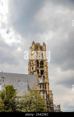 Tower of 4th century Cathedral of Nôtre-dame de Rouen in Rouen, Normandy, France Stock Photo