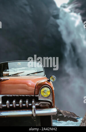 Best Old car Wallpaper Stock Photo - Alamy