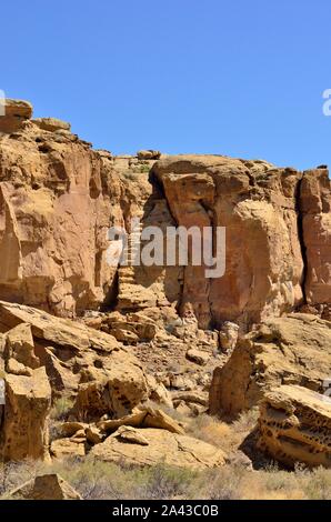 Stairs carved into cliff Hungo Pavi 1000 1250s Chaco Canyon