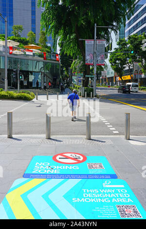 SINGAPORE -23 AUG 2019- View of a No Smoking sign on the street on Orchard Road in Singapore. Stock Photo