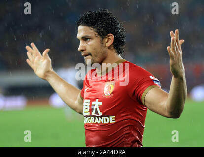 --File--Brazilian football player Elkeson de Oliveira Cardoso, or simply Elkeson celebrates after three personal scores for Guangzhou Evergrande Taoba Stock Photo