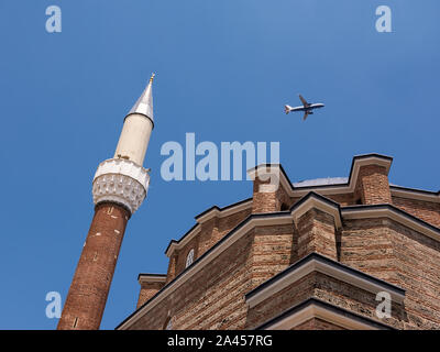Airliner that passes over the mosque in Sofia (Bulgaria)