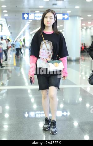 Chinese actress Landi Li arrives at the Beijing Capital International Airport before departure in Beijing, China, 4 September 2019.   Bag: Danse Lente Stock Photo