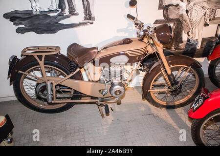 Marseille (France) Musée de la moto - Motorcycle museum : Motoconfort C45S 125cc 1953 (French) Stock Photo