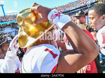 NCAA Red River Rivalry game 