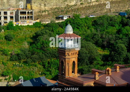 TBILISI, GEORGIA - AUGUST 02, 2019: Minaret of Jumah Mosque in Abanotubani area of Old Tbilisi Stock Photo