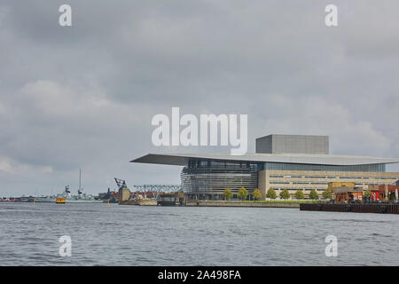 COPENHAGEN, DENMARK - MAY 25, 2017: The National Opera House 'Operaen' located on the island of Holmen in central Copenhagen. One of the most expensiv Stock Photo