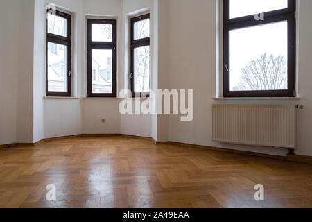 Empty room of an old building - Renovation concept Stock Photo