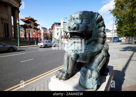Foo Dog chinese guardian lion on Great George St entrance to Chinatown Liverpool England UK Stock Photo