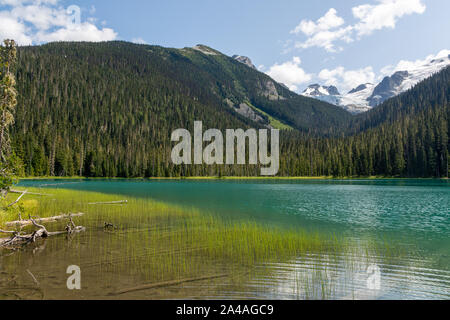 Lower Joffre Lake in Joffre Lakes Provincial Park, Canada Stock Photo