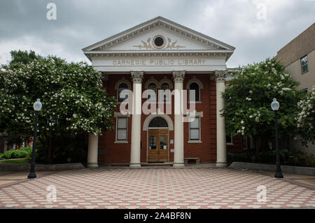 Carnegie Public Library / Bryan Texas Stock Photo - Alamy