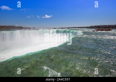 Canada, Scenic Niagara Waterfall, Horseshoe Falls, Canadian side Stock Photo