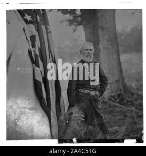 The Peninsula, Virginia. Gen. Edwin V. Sumner in the field Stock Photo ...