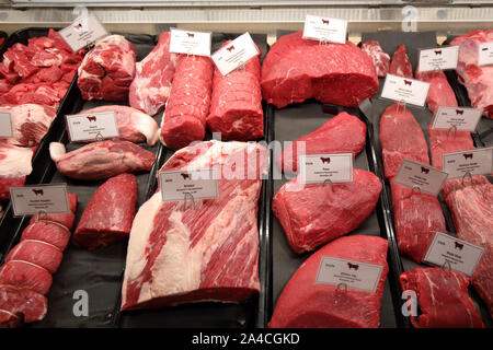 Cuts of beef on display at Essex Street Shambles Stock Photo