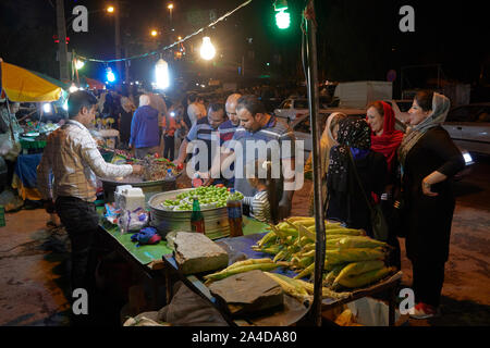 Hamadan, Iran. 04th June, 2017. Visitors in the Abbas-Abad valley near the Ganjnameh inscriptions southwest of the city of Hamadan in Iran, taken on 04.06.2017. The valley at the foot of the Alvand Mountains is a popular destination with a waterfall, mountain railway, amusement park and many restaurants. | usage worldwide Credit: dpa/Alamy Live News Stock Photo