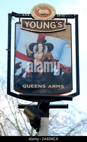 Photo Must Be Credited ©Alex Huckle/Alpha Press 067572 05/02/2013 Queens Arms Pub on Kilburn High Road in North West London Stock Photo