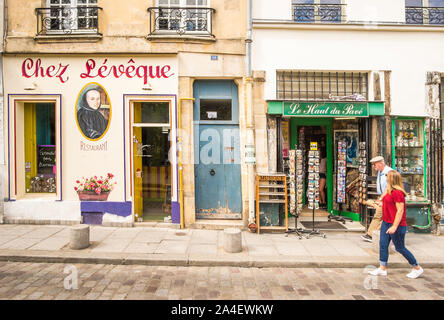 street scene in front of 'chez leveque' restaurant and 'le haut du pavé' gift shop, Stock Photo
