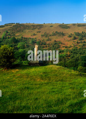 View ENE of the Pillar of Eliseg, Llangollen, Wales, UK, a fragmentary  C9th inscribed cross-shaft & base atop an Early Bronze burial cairn. Stock Photo