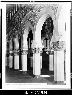 Toledo. Vista interior de Sta. Maria la Blanca, antigua sinagoga / J. Laurent. Madrid. Stock Photo