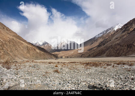 View landscape with Himalayas mountains and between Diskit - Turtok Highway and Pangong lake road go to Pangong Tso high grassland lake while winter s Stock Photo