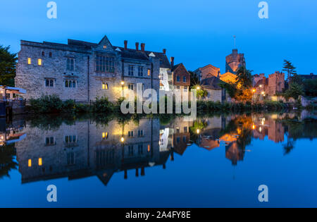 Archbishop's Palace and All Saints Church on the banks of the River Medway at dusk. Maidstone, Kent. Stock Photo