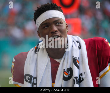 Washington Redskins quarterback Dwayne Haskins (7) warms up before the ...