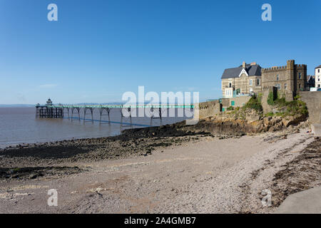 Clevedon Beach and Pier, Clevedon, Somerset, England, United Kingdom Stock Photo