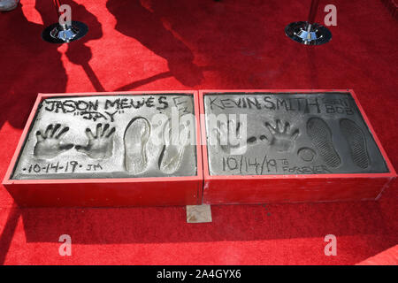 Los Angeles, USA. 13th Oct, 2019. Atmosphere. Kevin Smith And Jason Mewes Hands And Footprint Ceremony held at TCL Chinese Theatre. Photo Credit: Birdie Thompson/AdMedia /MediaPunch Credit: MediaPunch Inc/Alamy Live News Stock Photo