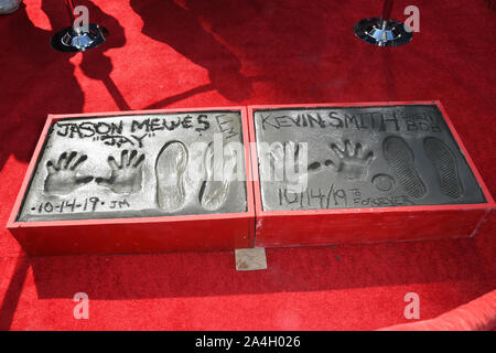 Los Angeles, USA. 13th Oct, 2019. Atmosphere. Kevin Smith And Jason Mewes Hands And Footprint Ceremony held at TCL Chinese Theatre. Photo Credit: Birdie Thompson/AdMedia /MediaPunch Credit: MediaPunch Inc/Alamy Live News Stock Photo