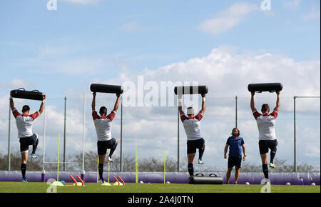 England players warm up during the training session at Beppu City Jissoji Multipurpose Ground, Oita. Stock Photo