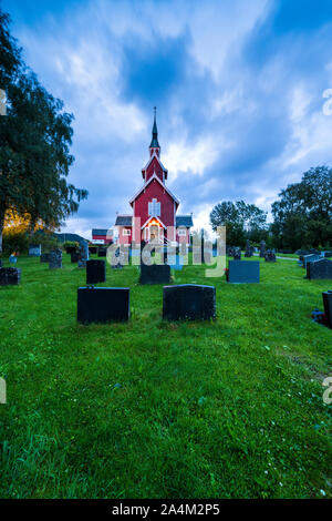 Veoy Church and graveyard at dusk, Solsnes, Molde Municipality More og Romsdal county, Norway Stock Photo